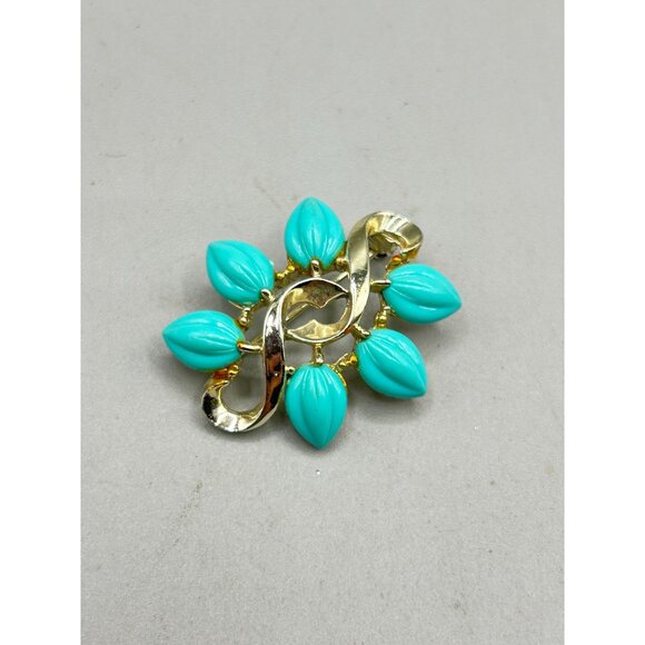 Vintage Mid Century Aqua Blue Leaf Gold Tone Pin Brooch Statement Pin - Picture 2 of 6